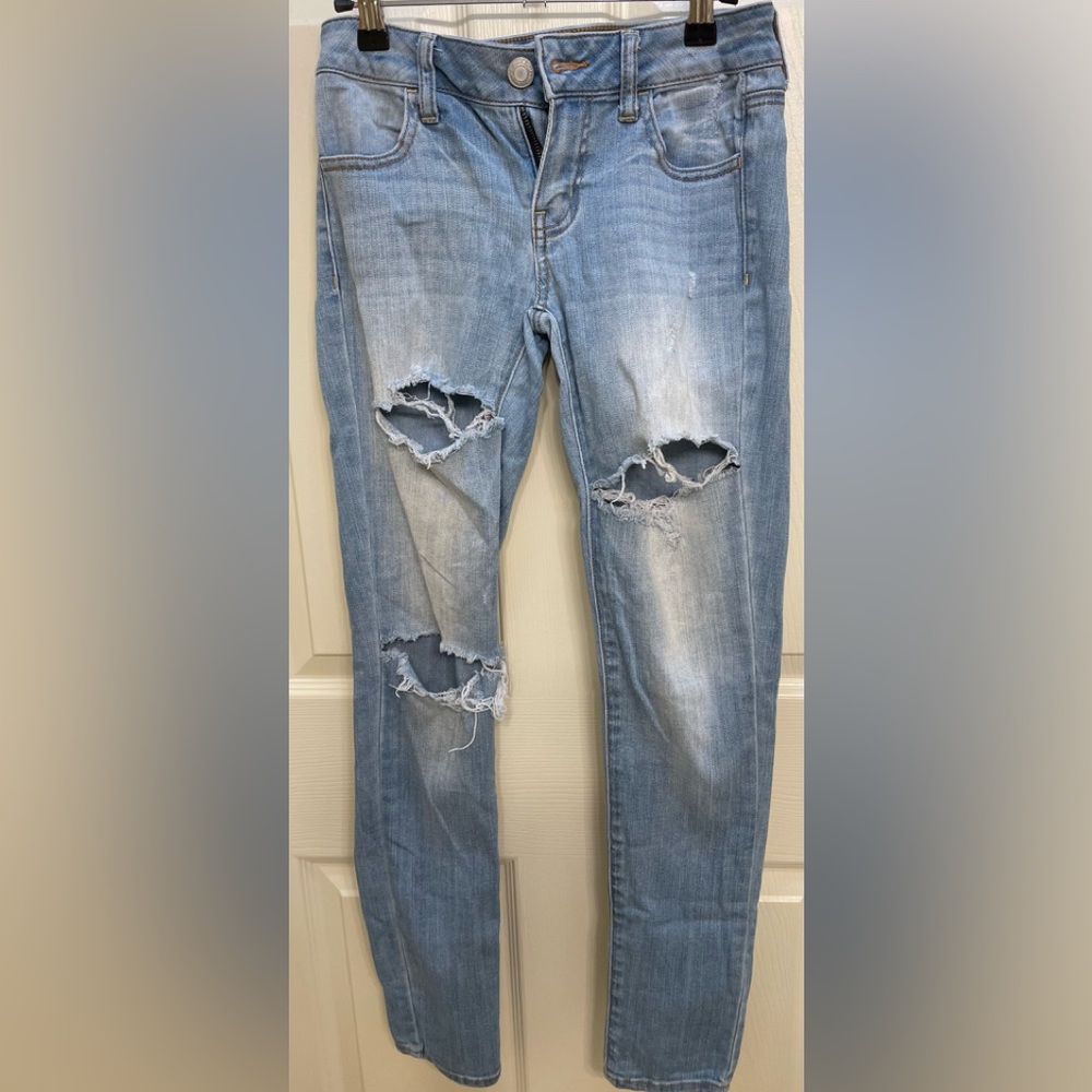 American Eagle Ripped Jean Jegging’s Size 0